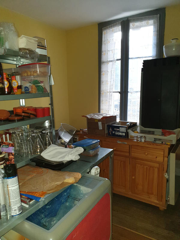 Fonds de commerce - Magasins - 85 m²