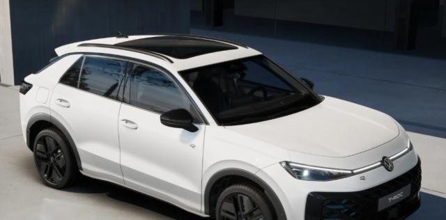 Volkswagen t-Roc 1.5 eTSI Evo2 Hybrid 150 ch Dsg7 R-Line (Dispo Avril)
