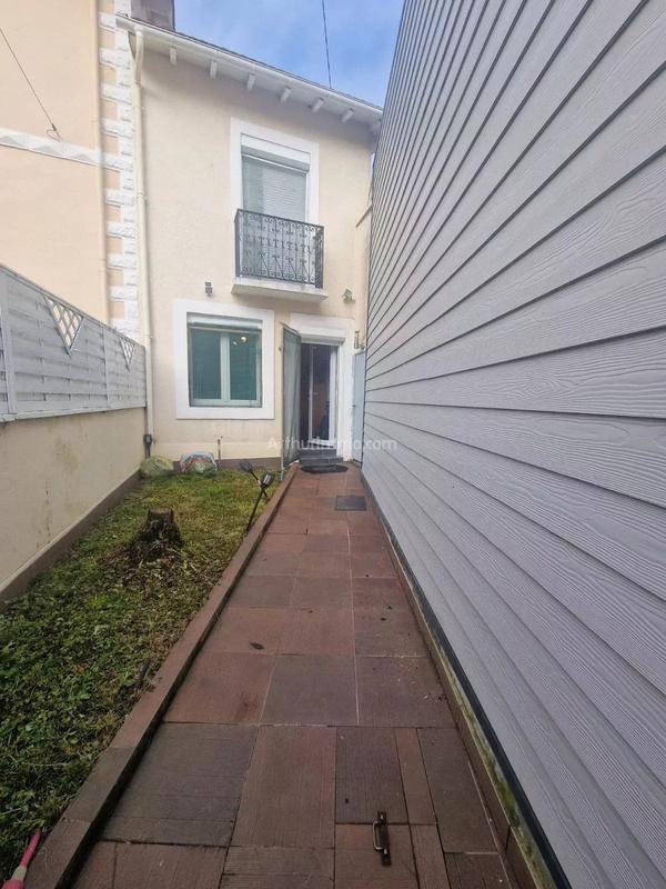 Maison - 85 m² - 3 pièces