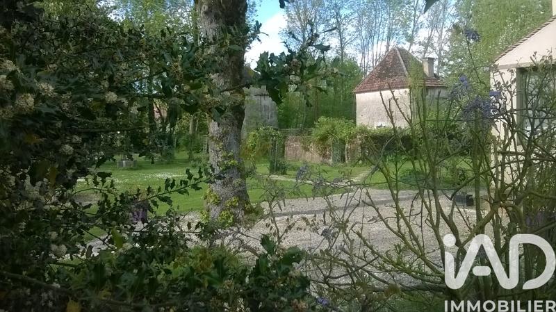 Maison - 214 m² - 6 pièces