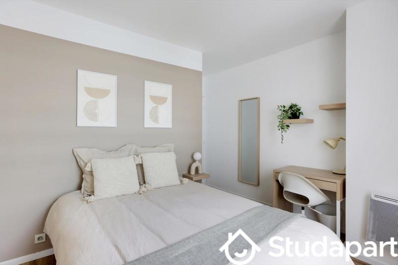 Chambre - 10 m² - 1 pièce