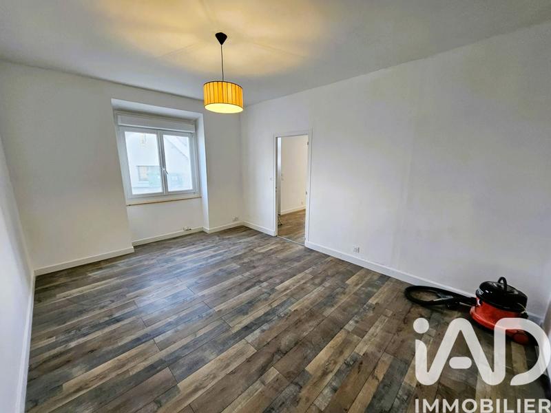Maison - 80 m² - 5 pièces