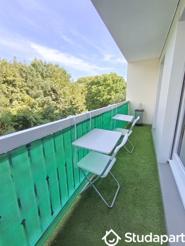 Chambre - 9 m² - 1 pièce