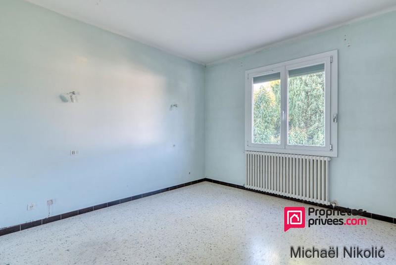 Maison - 215 m² - 10 pièces