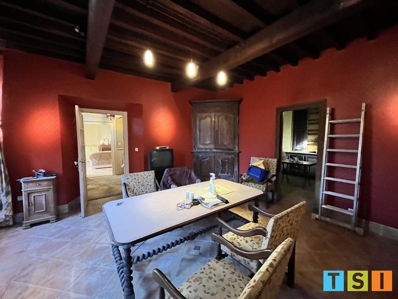 Maison - 184 m² - 6 pièces