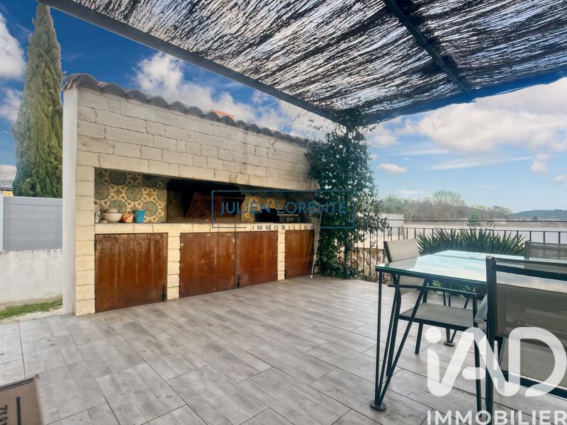 Maison - 93 m² - 4 pièces