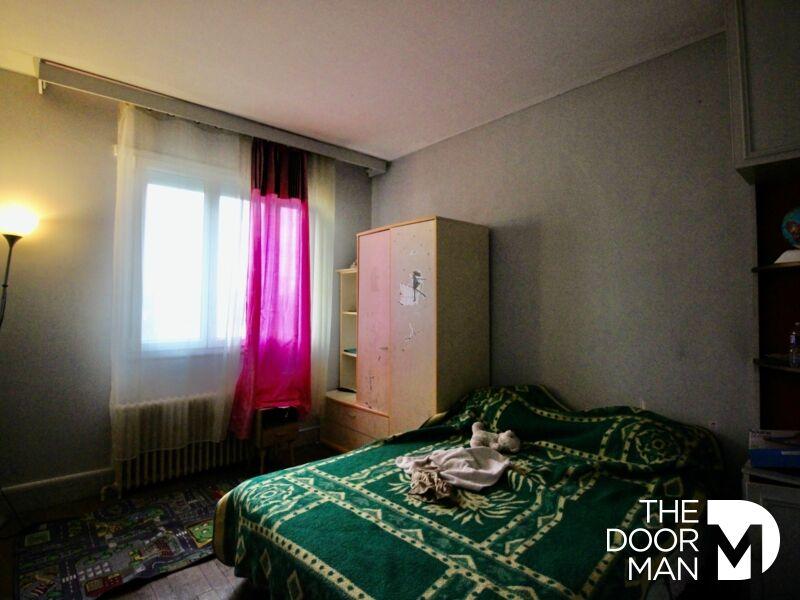 Pavillon - 100 m² - 5 pièces