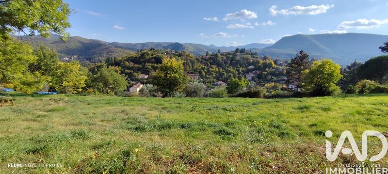 Terrain - 2 396 m²