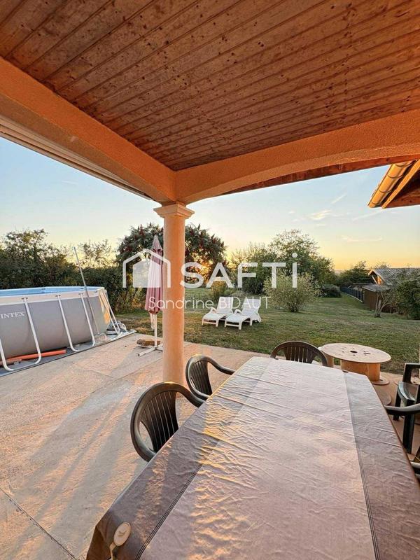 Maison - 114 m² - 4 pièces