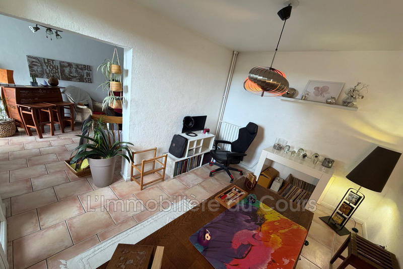 Appartement - 90 m² - 5 pièces