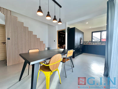 Maison - 130 m² - 7 pièces