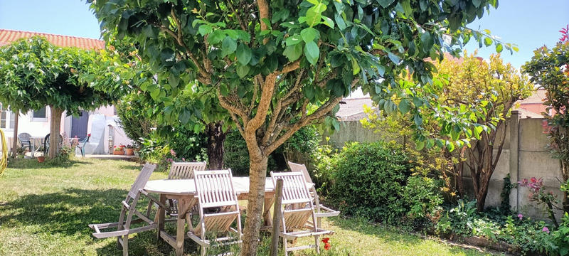 Maison de bourg - 115 m² - 4 pièces