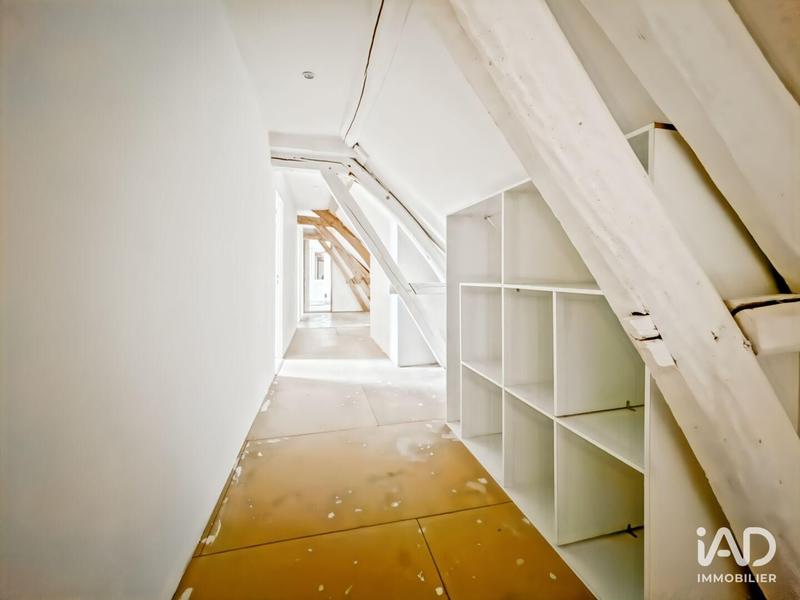 Maison - 200 m² - 6 pièces