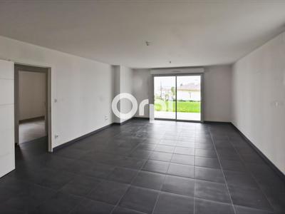 Appartement - 90 m² - 4 pièces