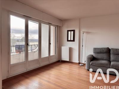 Appartement - 79 m² - 4 pièces