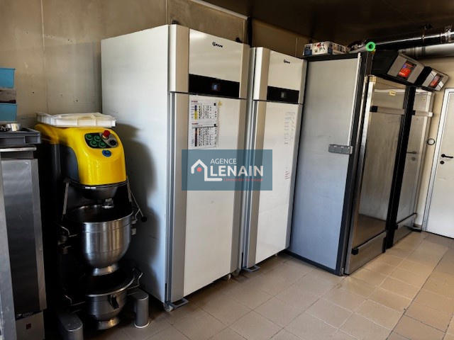 Fonds de commerce - Magasins - 172 m²