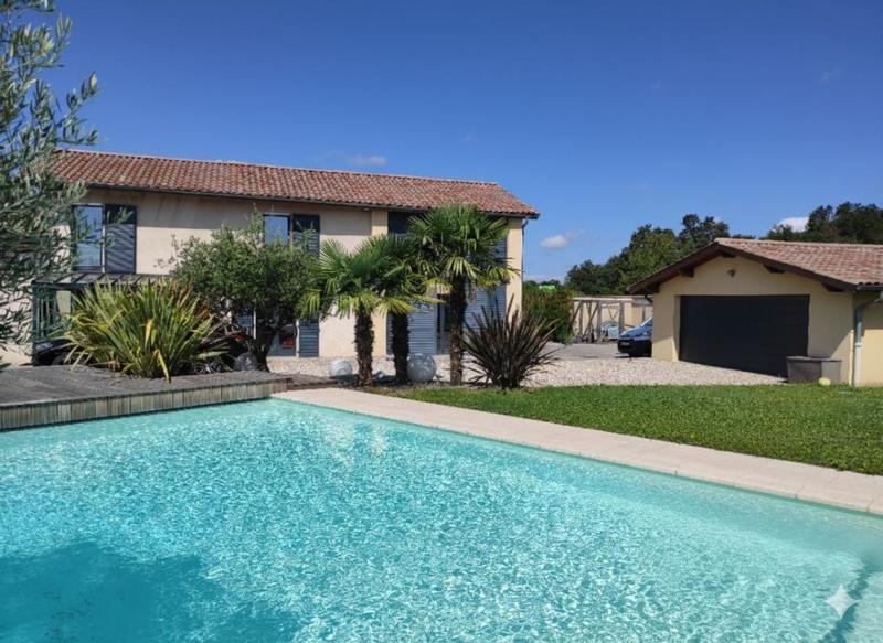 Corps de ferme - 223 m² - 6 pièces