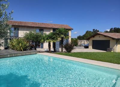 Corps de ferme - 223 m² - 6 pièces