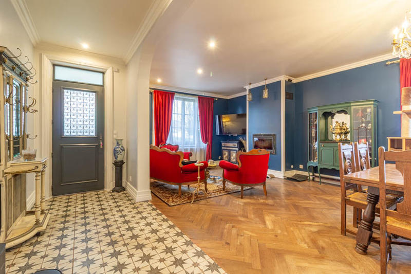 Maison - 169 m² - 5 pièces