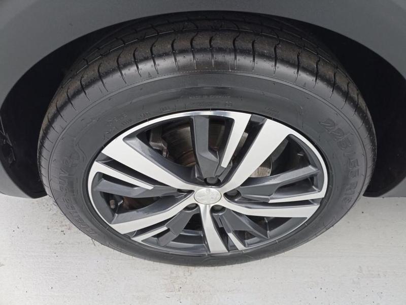 Peugeot 3008 Puretech 130ch s&amp;S Bvm6 Allure