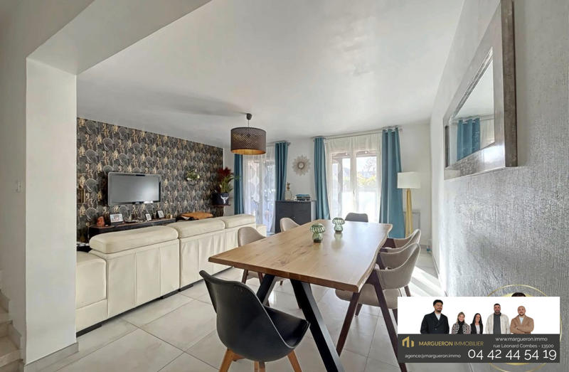 Maison - 93 m² - 5 pièces