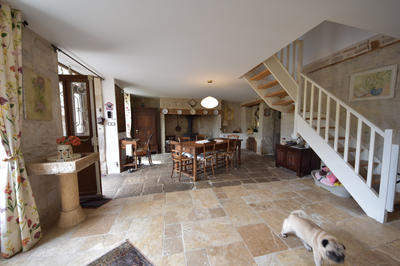 Maison - 180 m² - 6 pièces