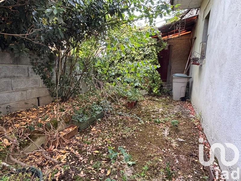 Maison - 104 m² - 6 pièces