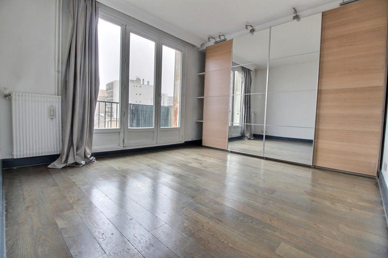 Appartement - 133 m² - 6 pièces