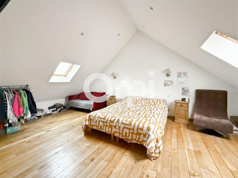 Maison - 137 m² - 5 pièces