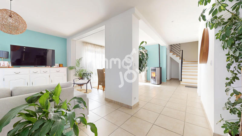Maison - 164 m² - 5 pièces