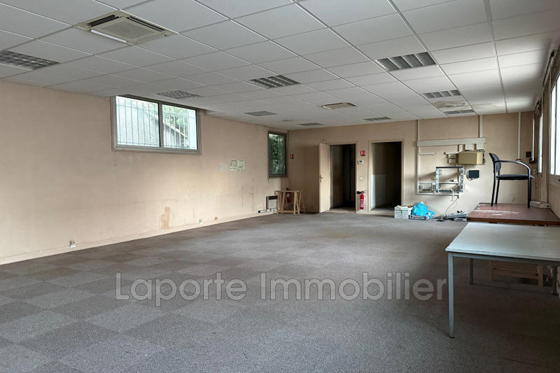 Local commercial - 200 m²