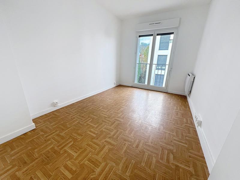Appartement - 85 m² - 5 pièces