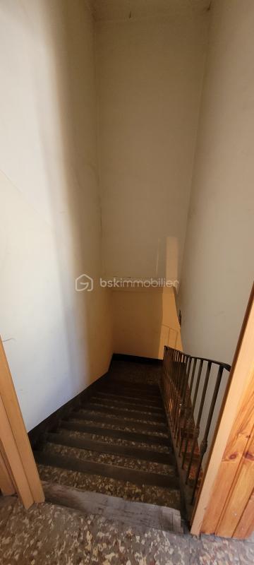 Immeuble - 230 m² - 9 pièces