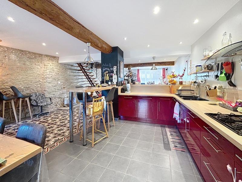 Maison - 155 m² - 6 pièces