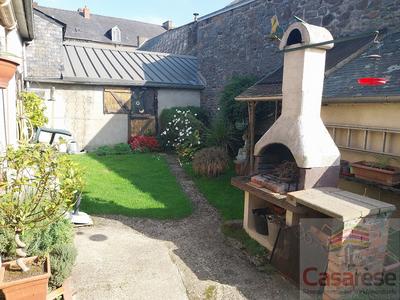 Maison en pierre - 101 m² - 6 pièces