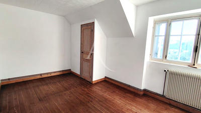 Maison - 118 m² - 7 pièces