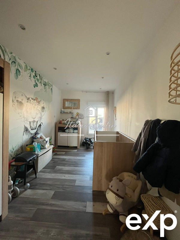 Villa - 132 m² - 8 pièces