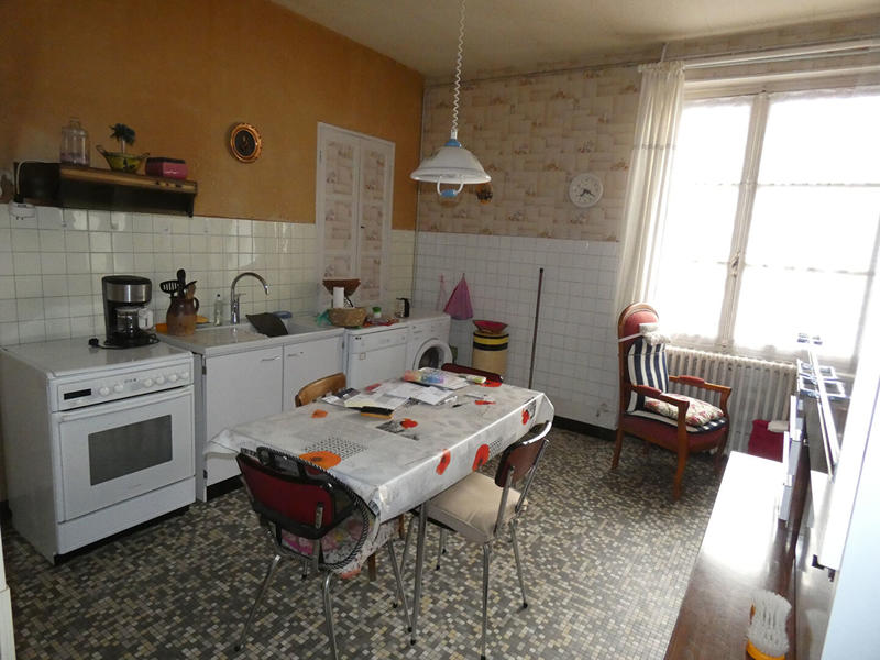 Maison - 194 m² - 8 pièces