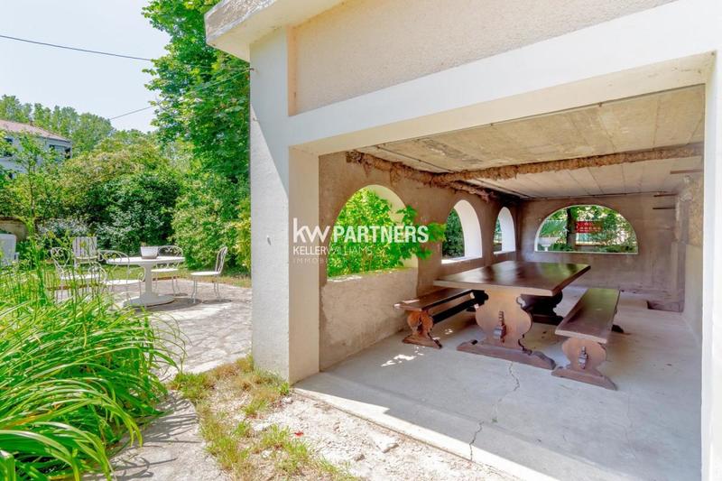 Maison bourgeoise - 256 m² - 9 pièces