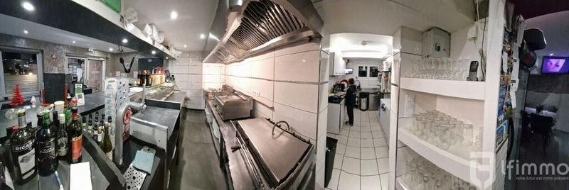 Local commercial - 80 m² - 2 pièces