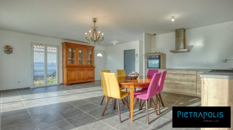 Maison - 80 m² - 3 pièces