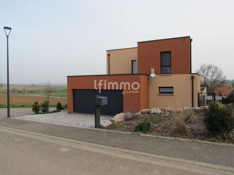 Maison - 154 m² - 5 pièces