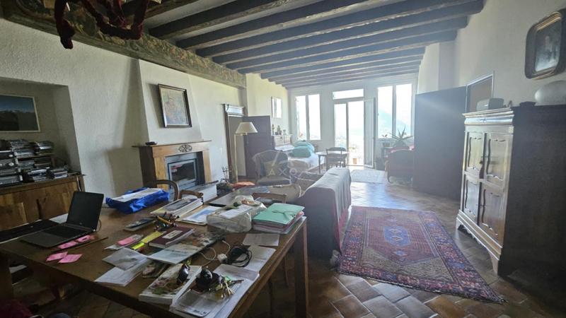 Appartement - 224 m² - 7 pièces