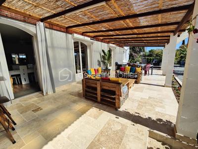 Villa - 163 m² - 5 pièces