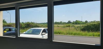 Local d'activité / Entrepôt - 224 m²