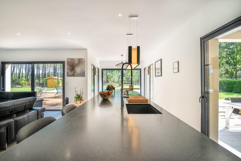 Maison - 105 m² - 4 pièces