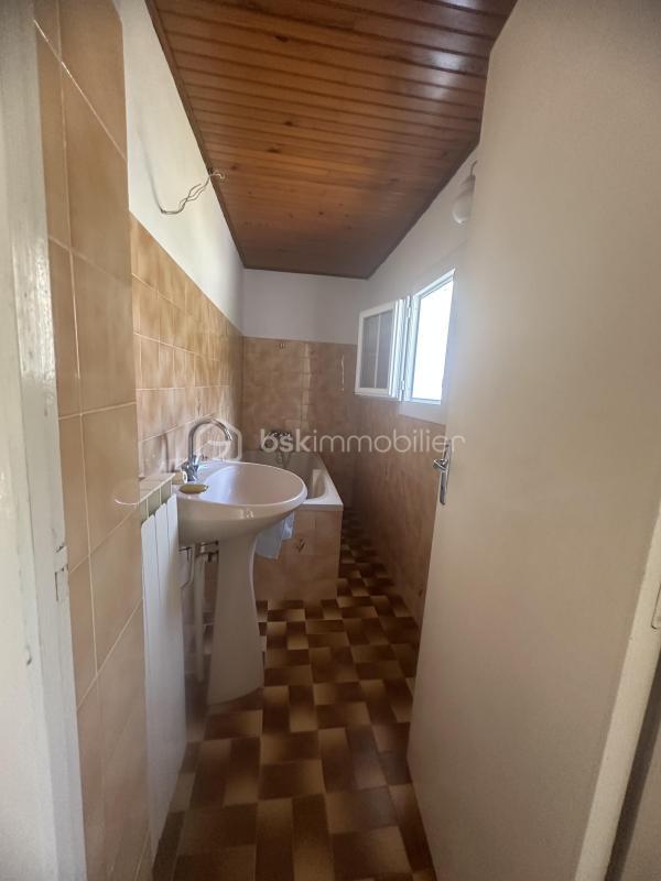 Maison de village - 80 m² - 3 pièces