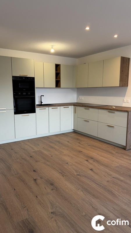 Appartement - 65 m² - 3 pièces