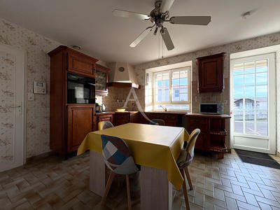 Maison - 147 m² - 6 pièces