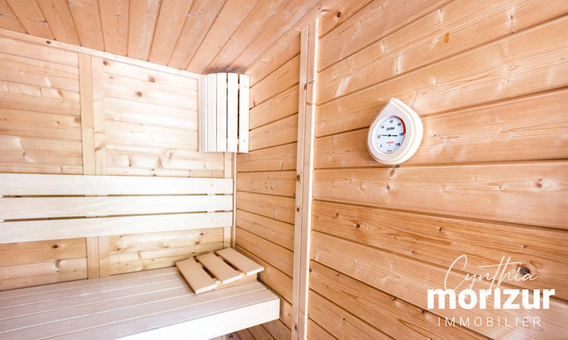 Maison - 156 m² - 5 pièces